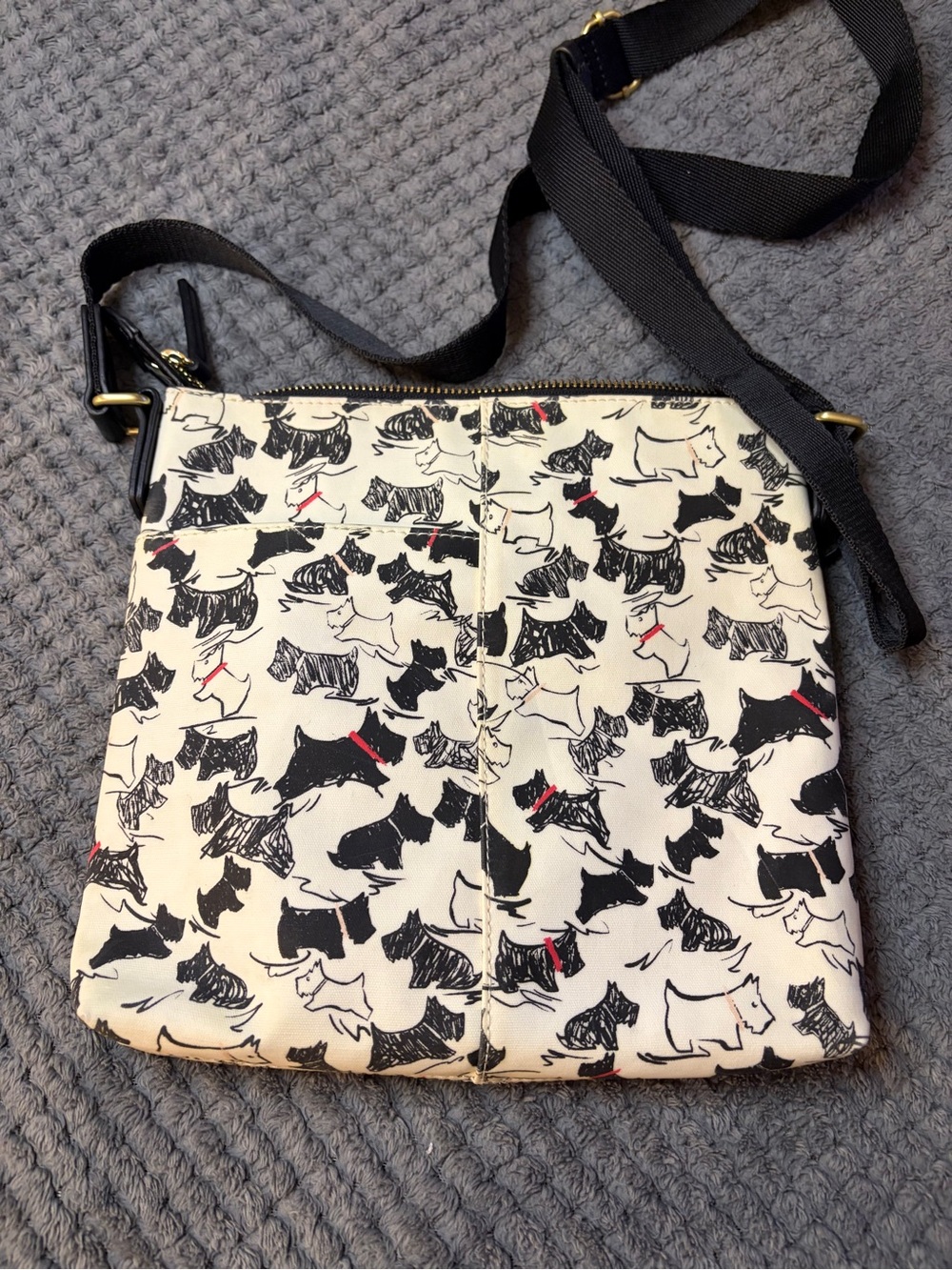 RADLEY LONDON Cream Crossbody Bag with Black Scotty Dog Print and Red Accents - Picture 7 of 11
